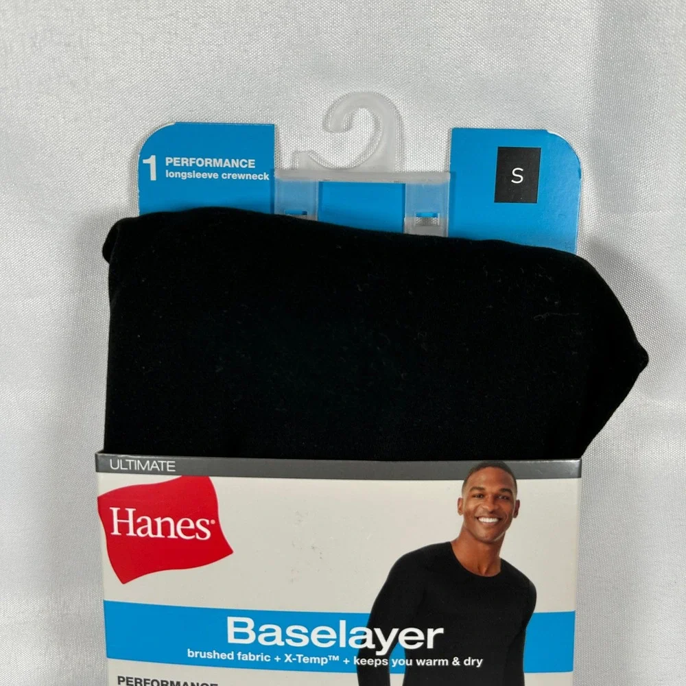 Hanes Ultimate Baselayer Performance Mens Small Black Long Sleeve Crewneck Shirt
